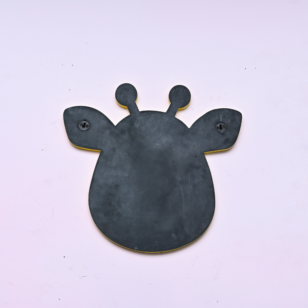 Giraffe Shaped Cork Pinboard | Look Mumma
