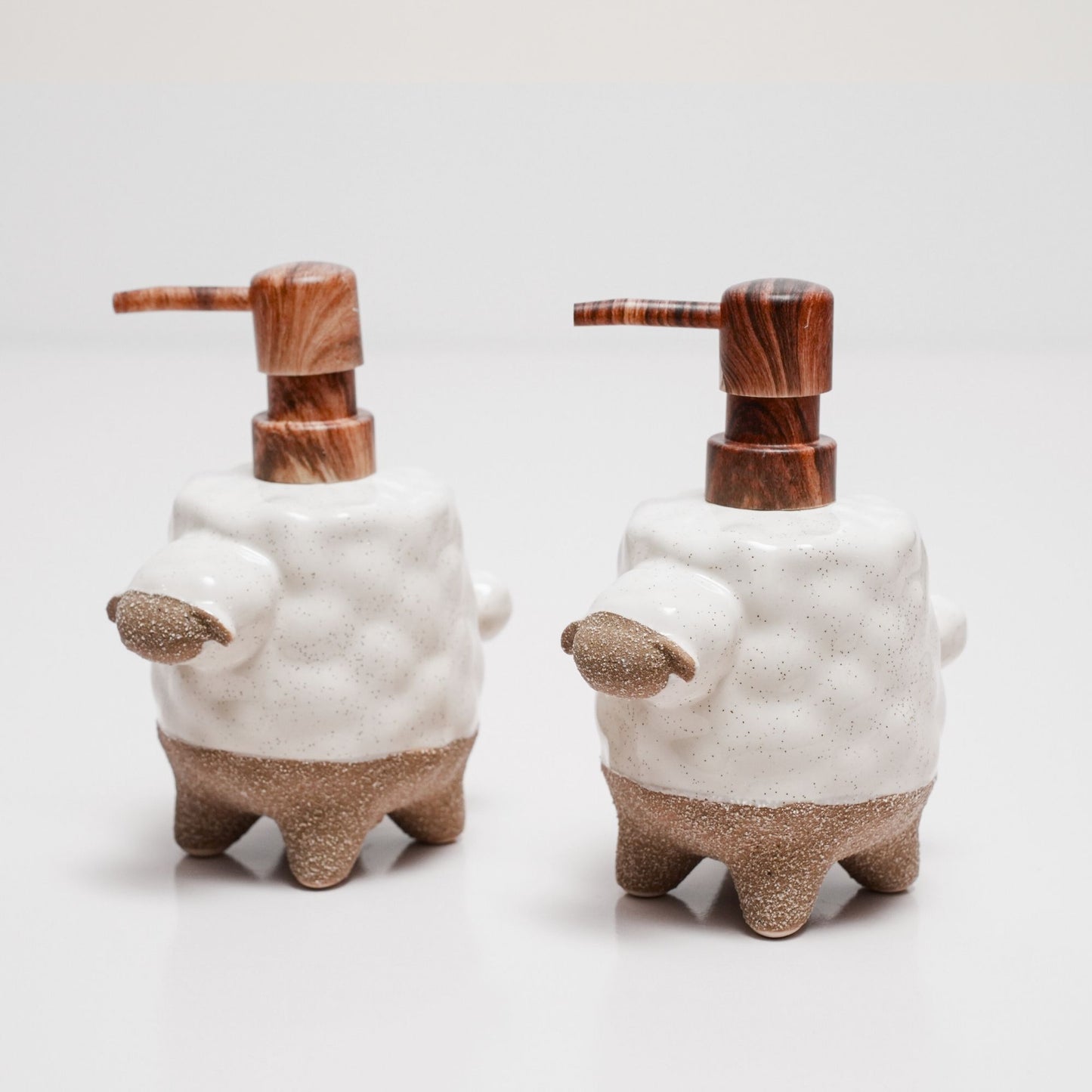 White Sheep Ceramic Soap Dispenser – Adorable Handcrafted Bathroom Accessory | Look Mumma