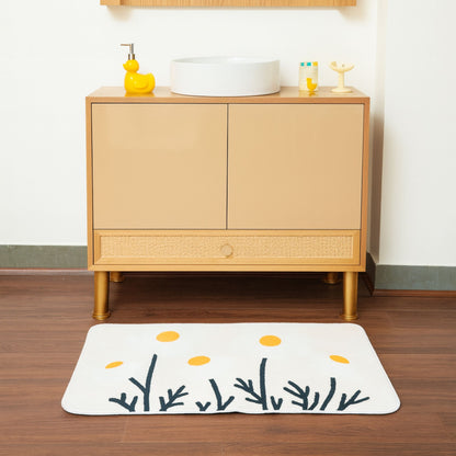 Daisy Garden Kids Rug – Soft Floral Play Mat | Look Mumma