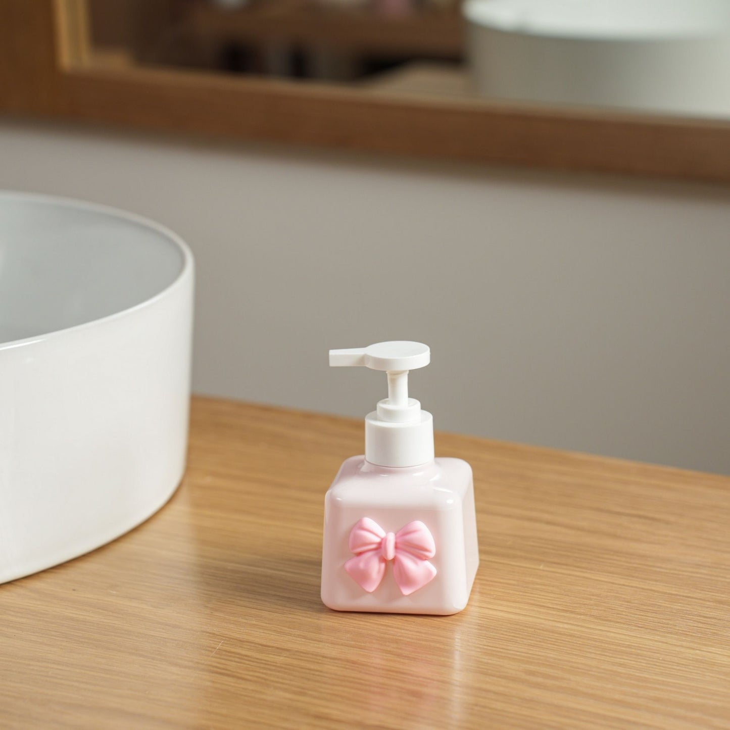 Pink Bow Soap Dispenser – Elegant Polyresin Bathroom Accessory | Look Mumma